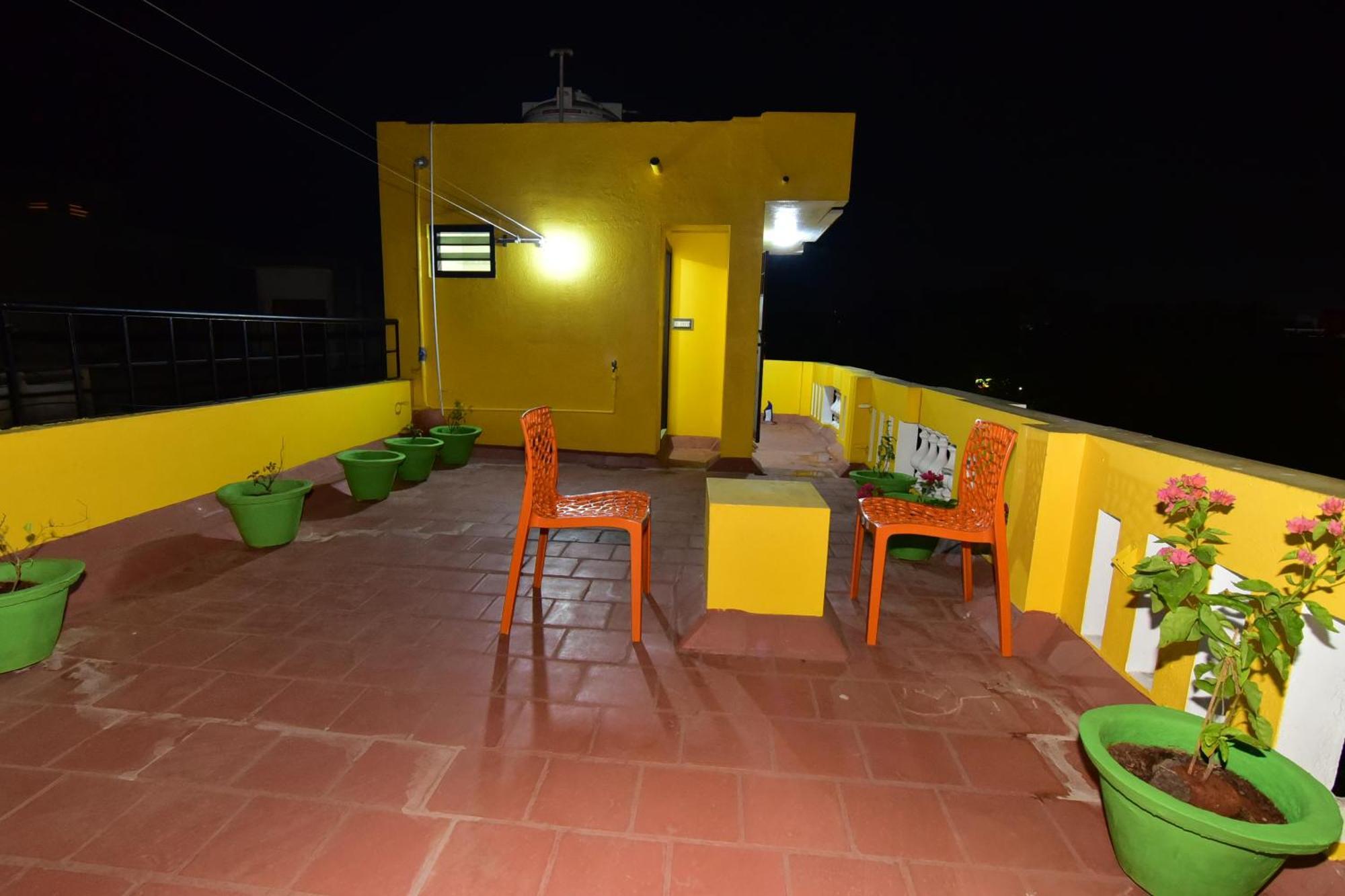 Chez Linda Home Stay Pondicherry Exterior photo